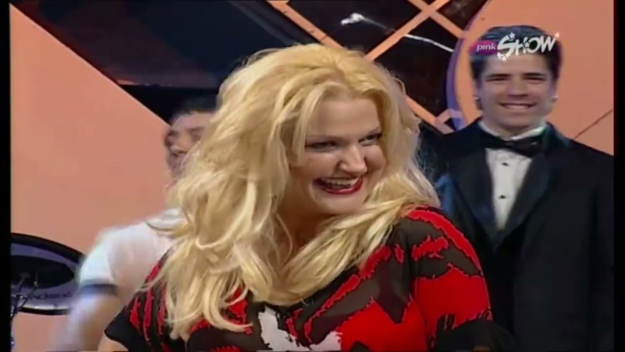Sanja Djordjevic - Svetlo crveno (Bravo show)