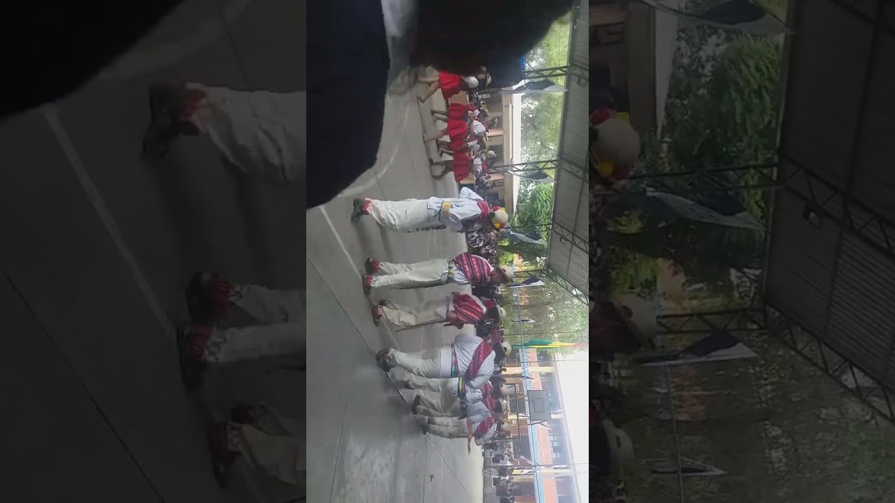 Unidad Educativa  Milivoy Eterovic Matenda 2do  A  de secindaria