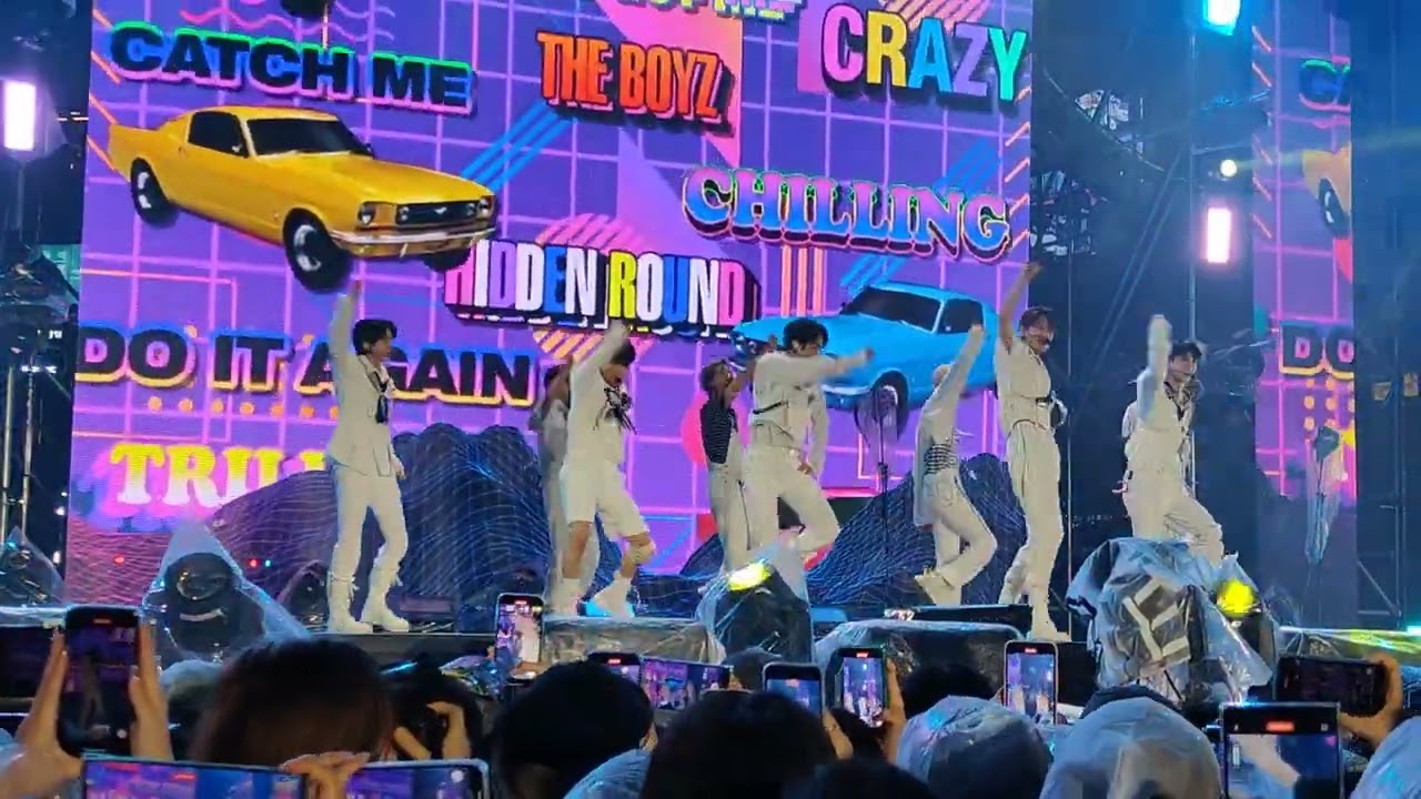 THE BOYZ - Gangnam K-POP Concert Fancam 더보이즈 강남영동대로 K-POP 콘서트 현장직캠 221002