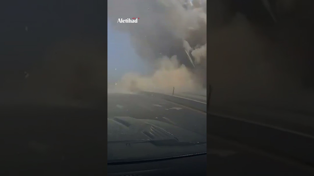 Footage captures #Iranian strike on #Ashdod