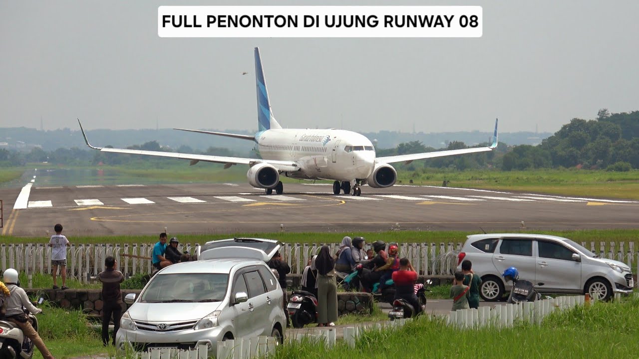 Full!!! Seharian Nonton Pesawat Terbang Garuda, Batik, Lion, Wings & Militer Di Bandara Adi Soemarmo