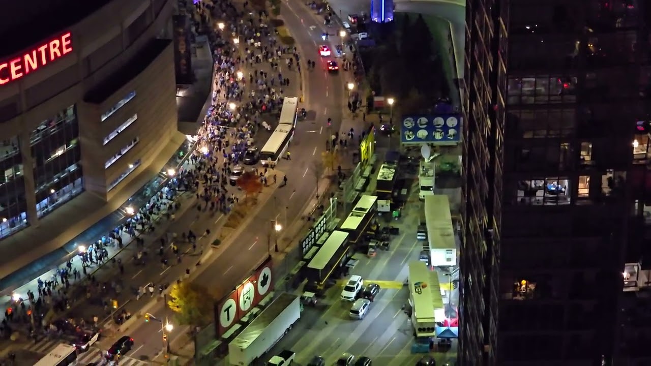 Stadium Erupts: Fans Flood Out After Game 1 Toronto Blue Jays Win in World Series