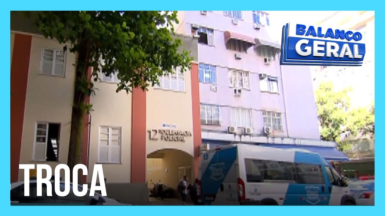 Policial propõe relação com jovem em troca da liberdade do namorado dela