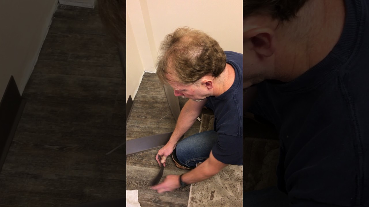 How to install vinyl baseboard. Cutting inside and outside corners