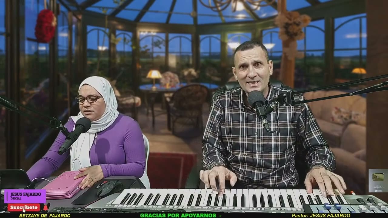 SIENTO LA UNCION - ADORACION CRISTIANA SIENTO EL PODER DE TU MAJESTAD