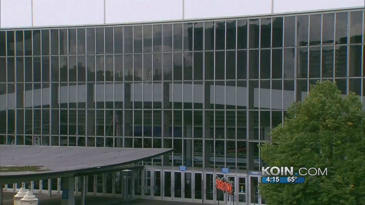 Will Veterans Memorial Coliseum be closed down?