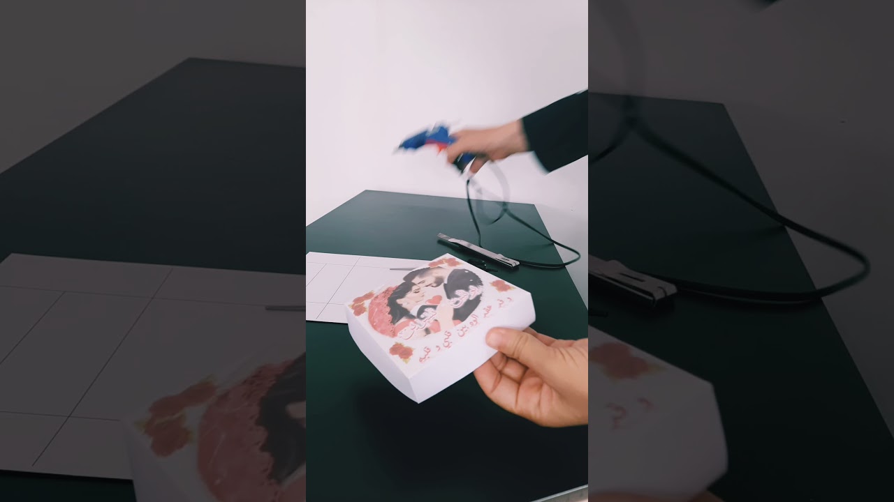صناعة علب الحلويات المخصصة دون شراء علبة بيضاء