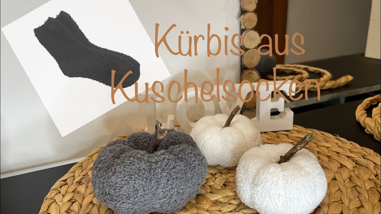 DIY Kürbis aus Kuschelsocken basteln / DIY für 2,-€ / 2 Diy Idee für den Herbst / Halloween 🎃 ￼