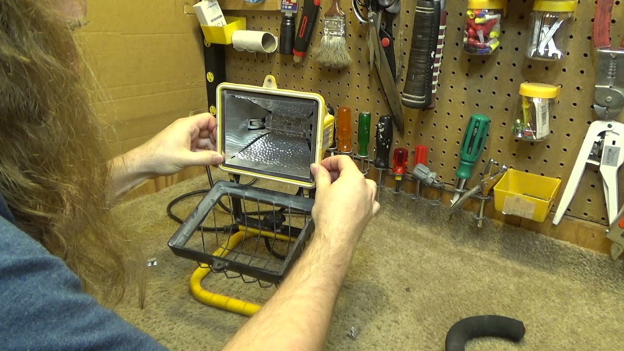 Fixing a Halogen Work Light