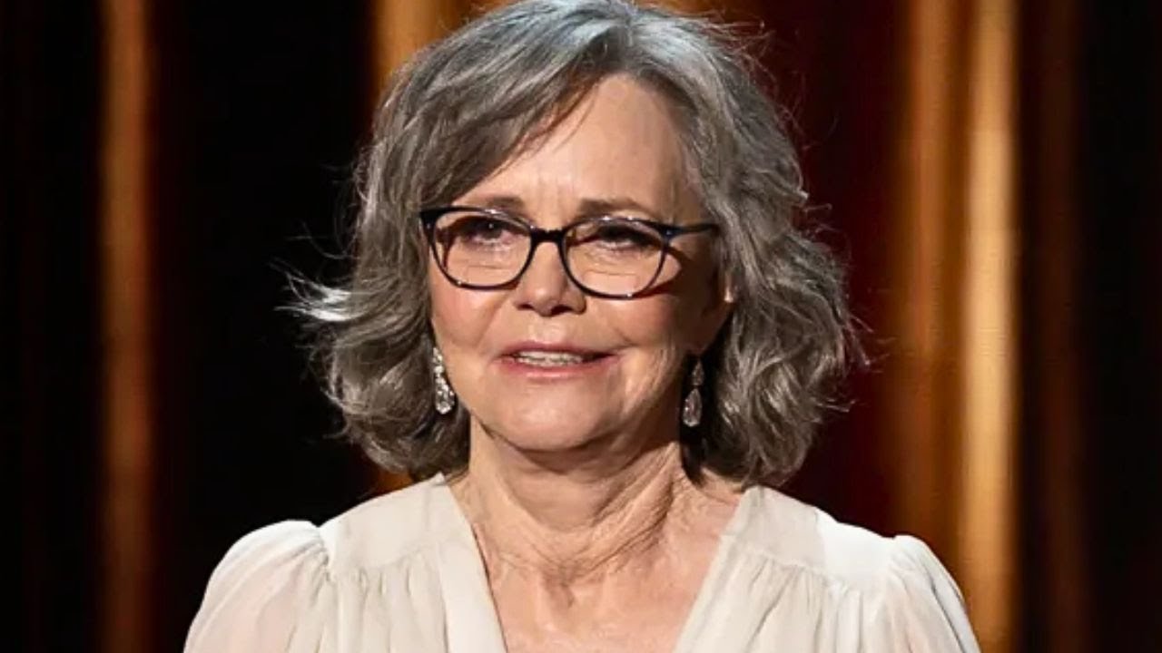 At 78, The Tragedy Of Sally Field Is Beyond Heartbreaking