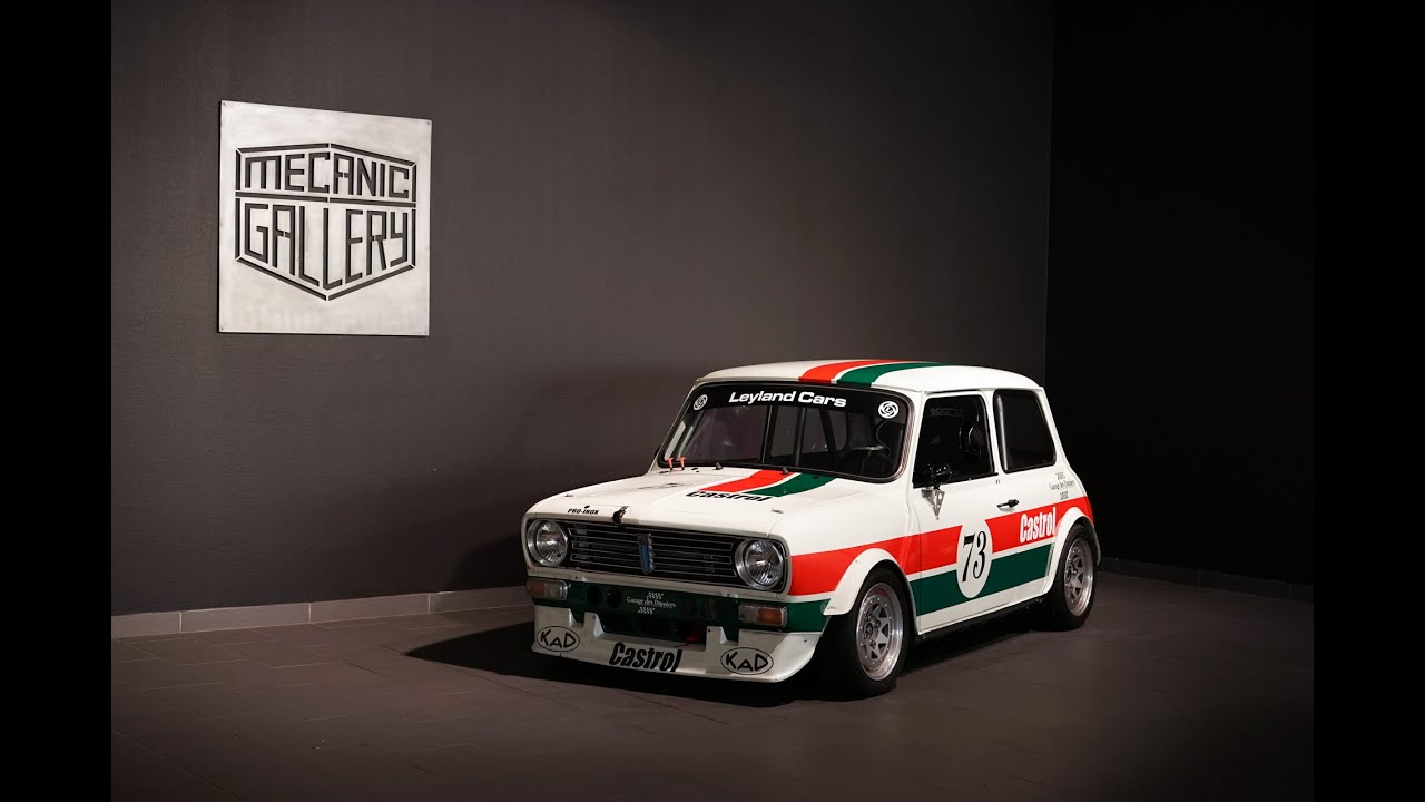 Morris Mini 1275 GT 1973 - Elle reprend la carrosserie de la Mini Clubman