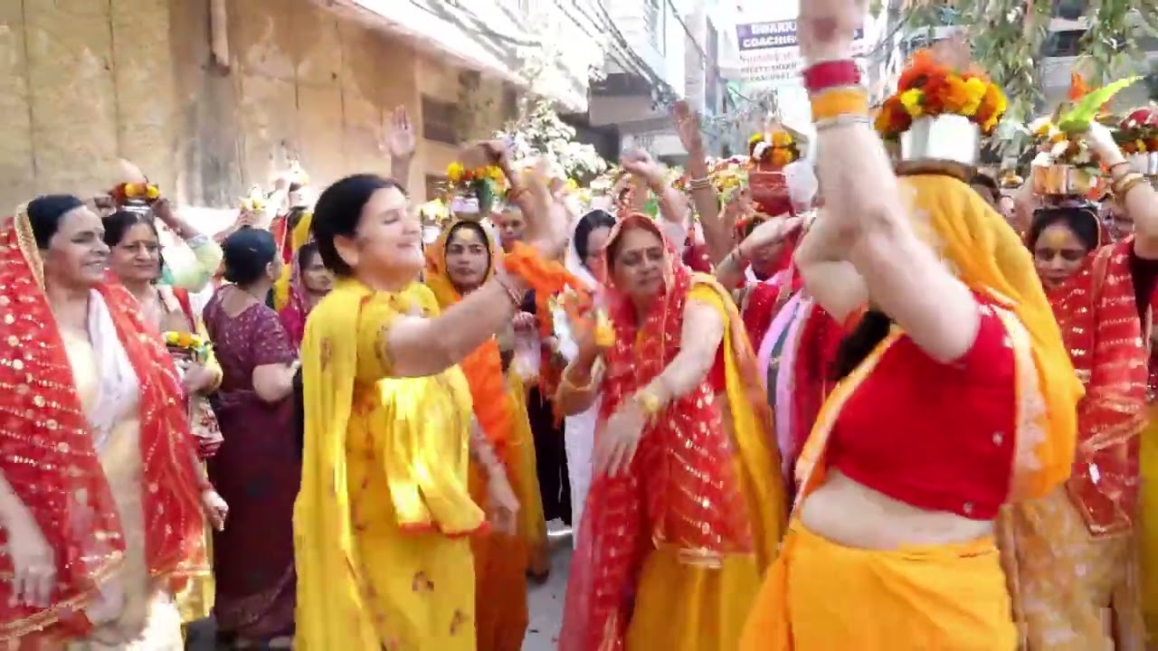 कलश यात्रा || श्रीमद् भागवत कथा || पं श्री तेजराम दीक्षित || साध नगर , पालम कॉलोनी, नई दिल्ली ||