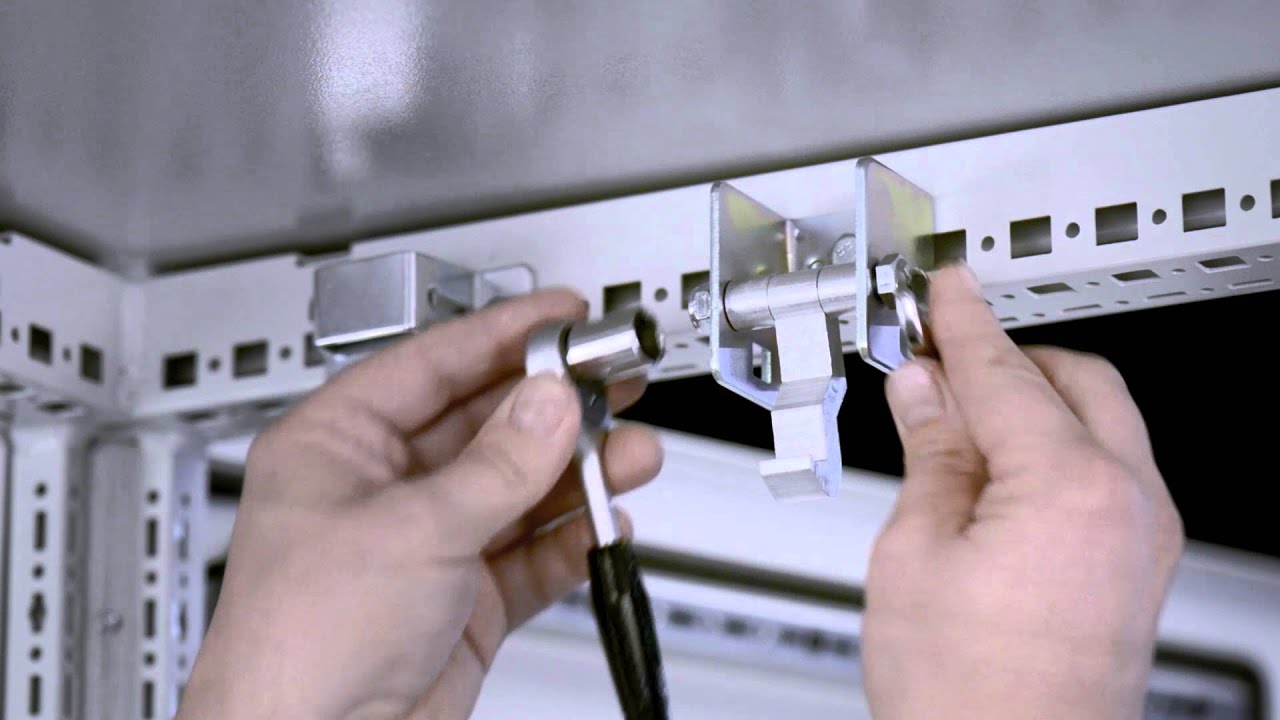 Rittal ES - Montaje de la cerradura de la puerta adyacente (1 puerta)