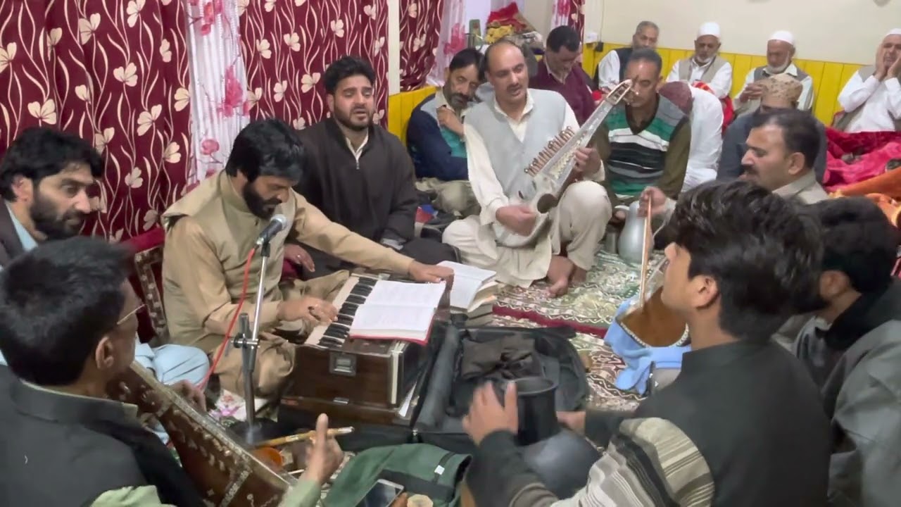KALAAM  || NAIME  SOAB  (  RA )  || SINGER  ABDUL  MAJID  GANIE  7TH