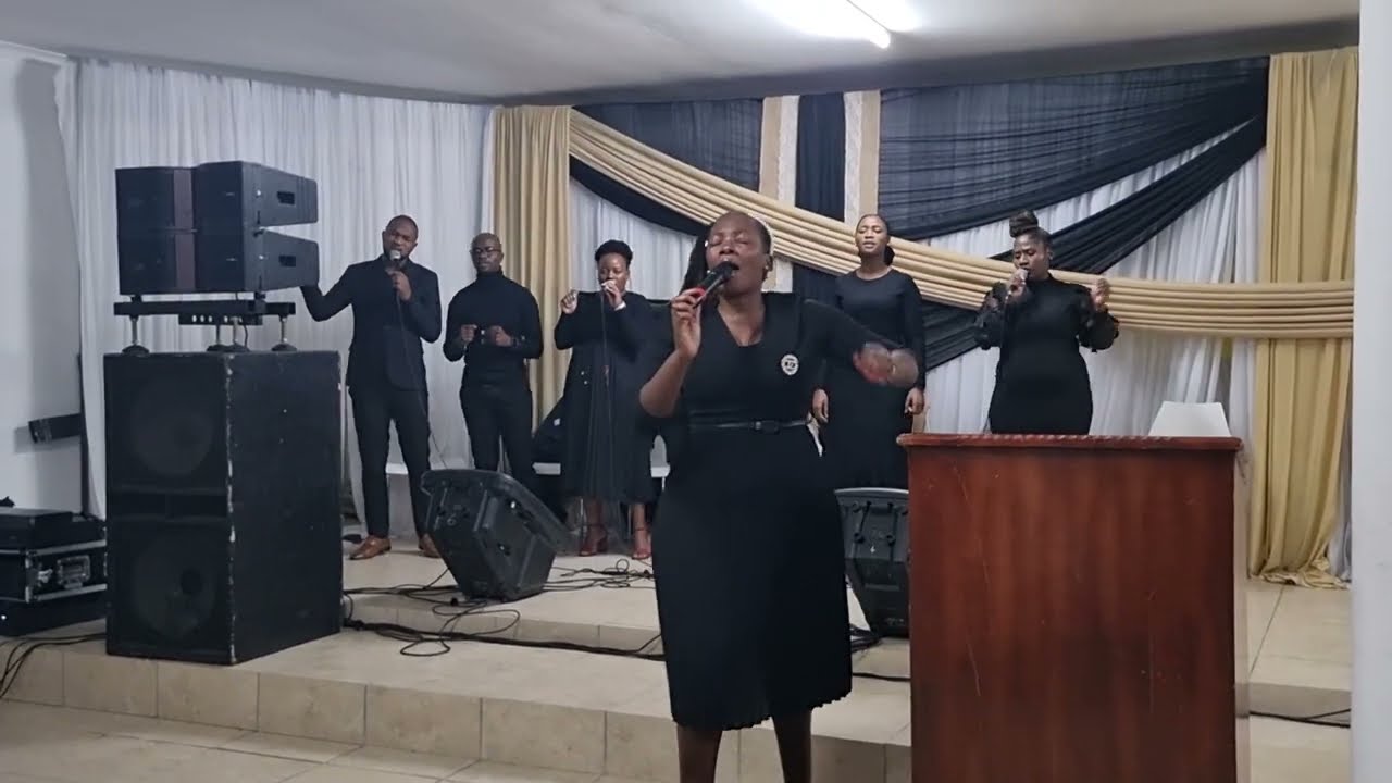 Zikhona Tola - Bhekani Kuye uYehova | Noma Kumnyama Yenu Ukukhanya Kwami @ Night of Glory