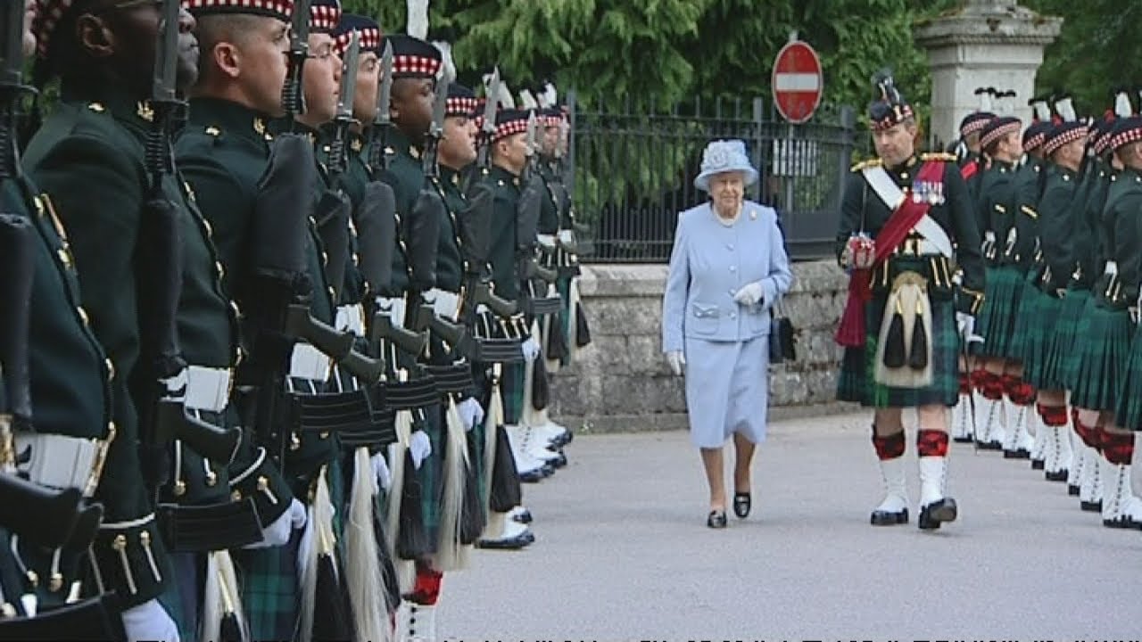Queen arrives at Balmoral Castle for her summer holiday and meets a Shetland pony