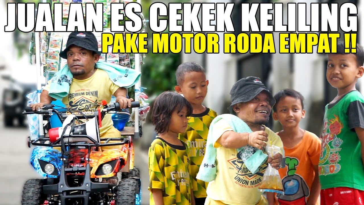 UCOK BABA BERJUALAN ES CEKEK KELILING DEMI KULIAHKAN ANAK-ANAKNYA !!