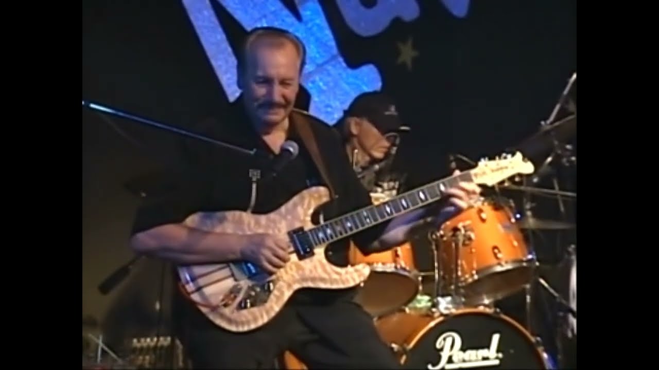 キャラバン /CARAVAN　デューク・エリントンDuke Ellington　JAZZ　　　NOKIE EDWARDS　ノ－キ－エドワ－ズ　THE VENTURES