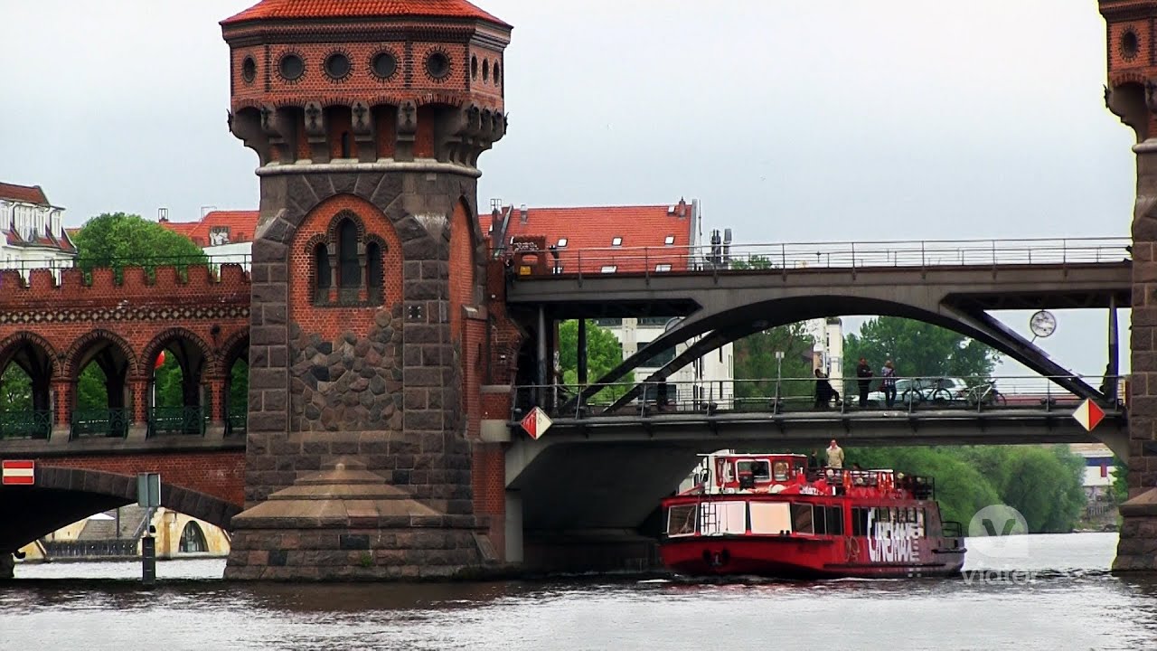 Charlottenburg Palace: Dinner and Concert with River Spree Sightseeing Cruise