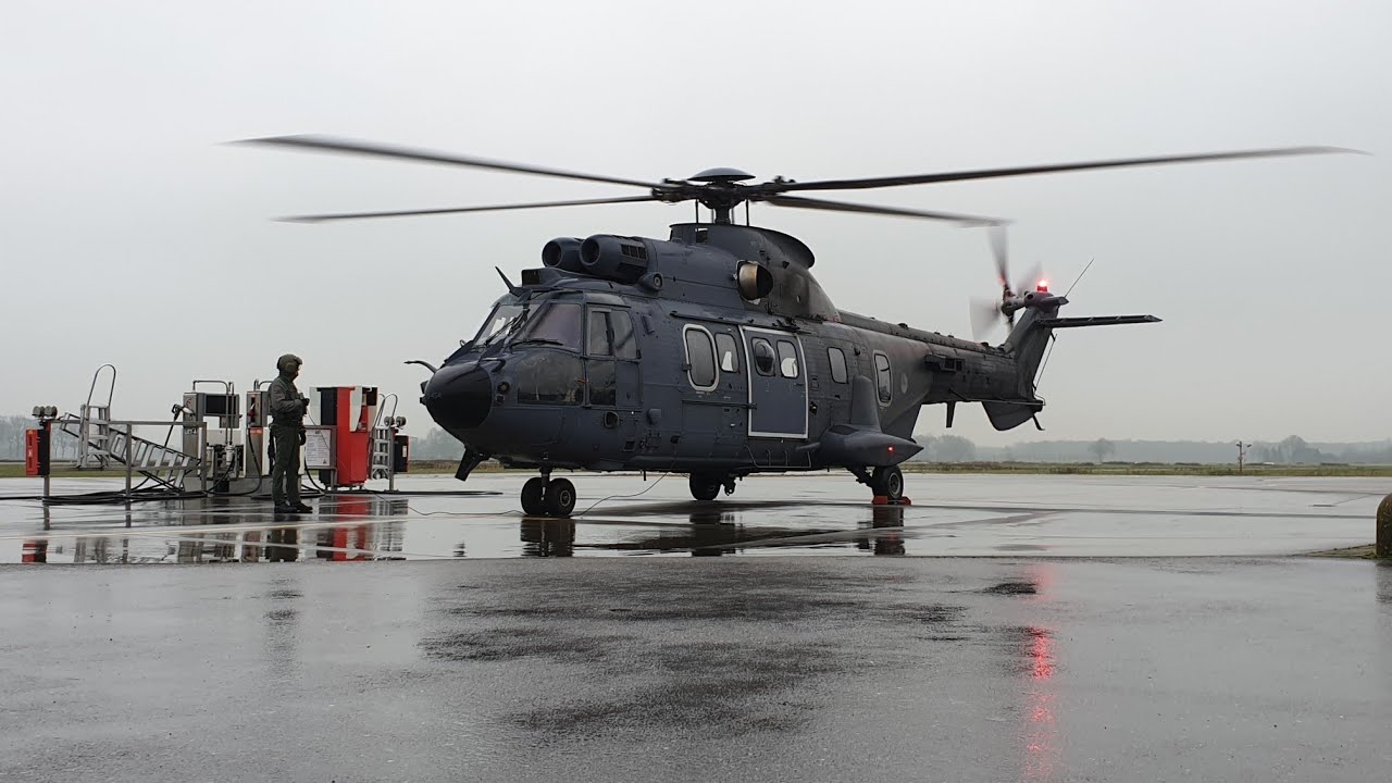 RNLAF Cougar fuelstop at Teuge Airport