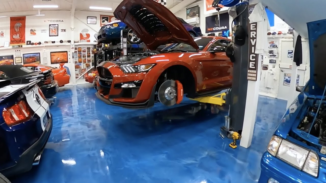 2020+ Shelby GT500 CFTP camber plates pins removal