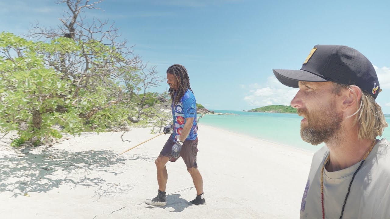 The island of Hunters + CRAYS FOR DAYS | Catch and Cook
