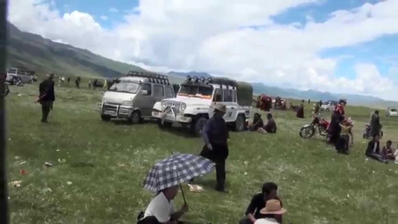 Tibetan horse racing