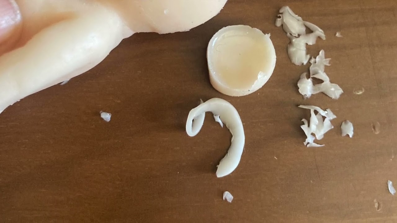 QUITAR REBABAS, COSTURAS Y OTRAS IMPERFECCIONES A UN BEBÉ DE SILICONA, ANTES DE PINTAR