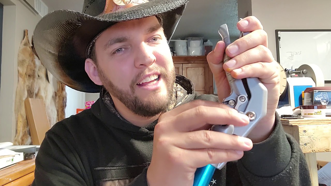 Ouronehome snake tongs review