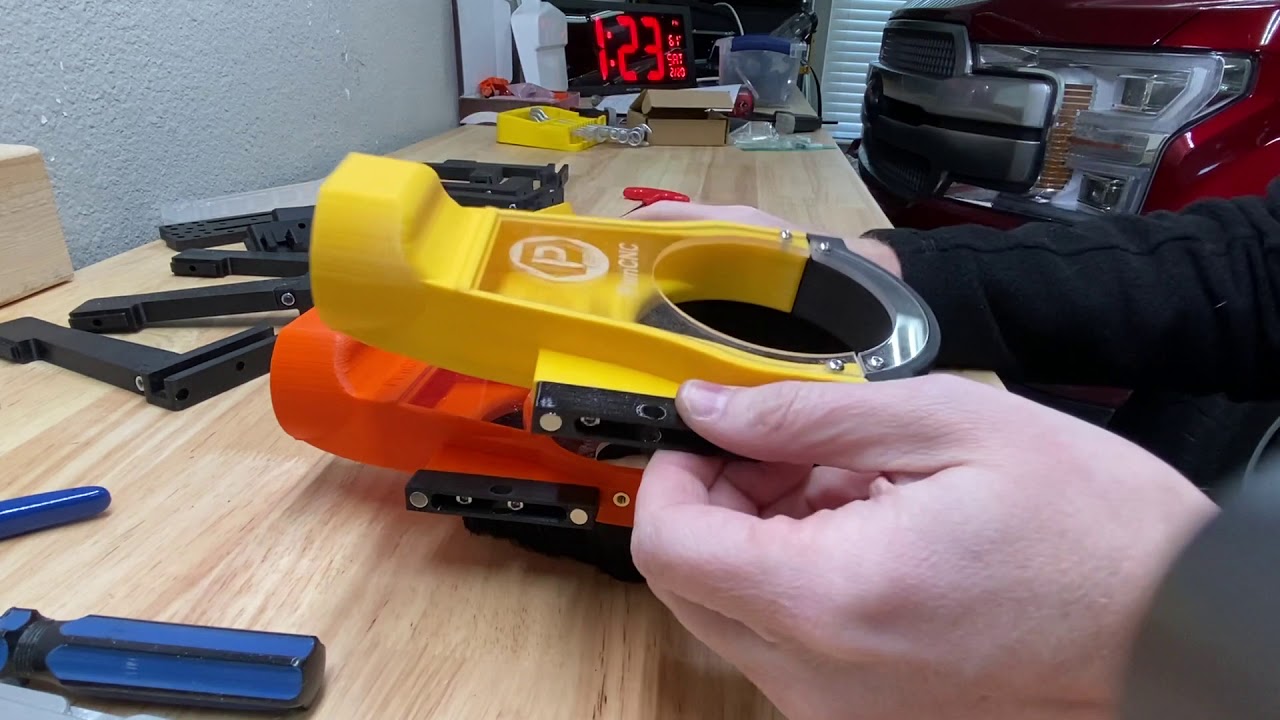 Universal Support Arms