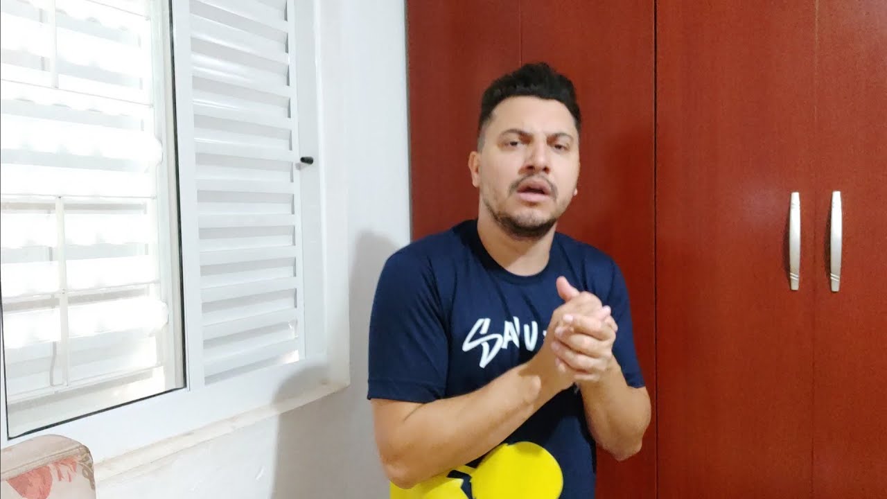 AS MINA DA IGREJA SÃO PÁ CASAR, EU ACHO