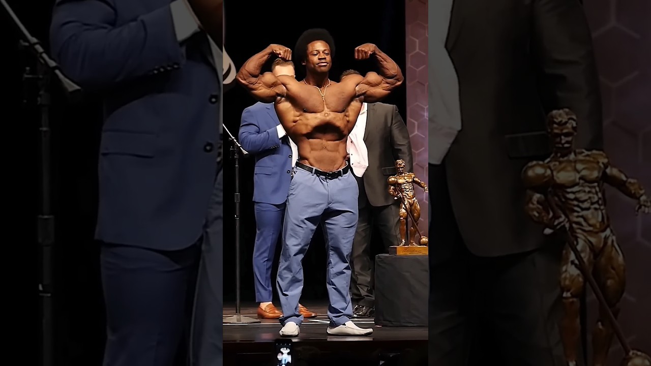 CBUM VS NOOB  BREON 😈 MR OLYMPIAN 🏆 BODUBUILDER AURA 🥵 #cbum #breon #shorts #gym #aura #edit #body