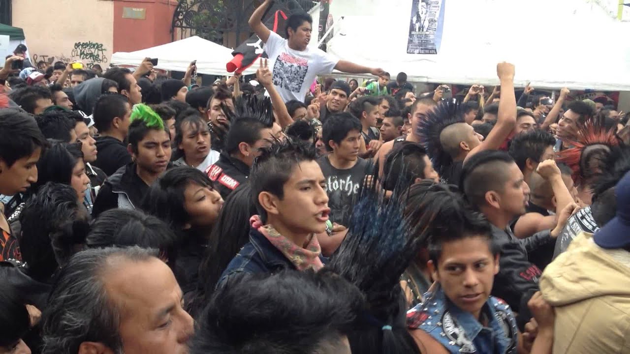 Aniversario del chopo - ellos dicen mierda