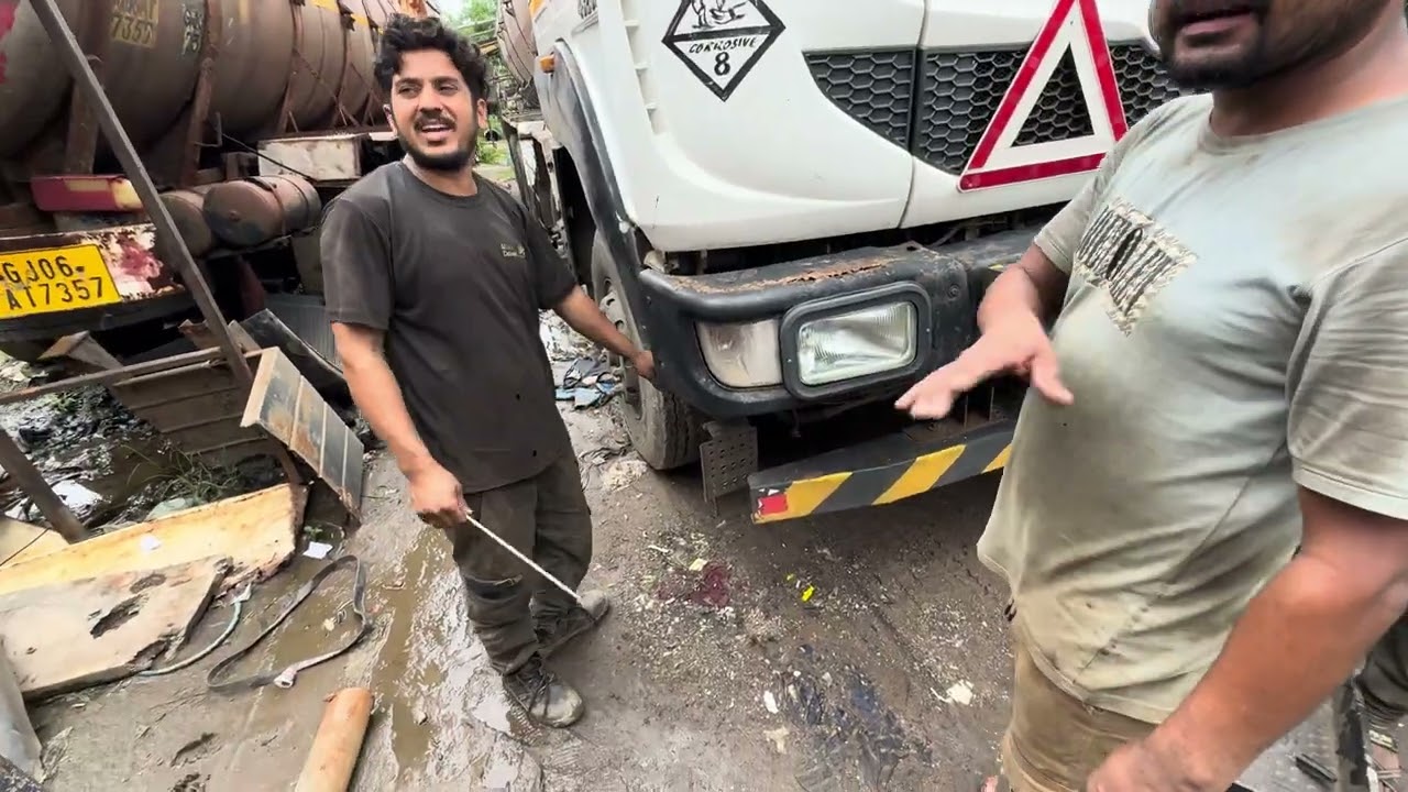 Cabin ki Ho Gayi Bahut Buri Halat￼ Eicher Truck ka cabin fir se karvana Pada Mujhe repair