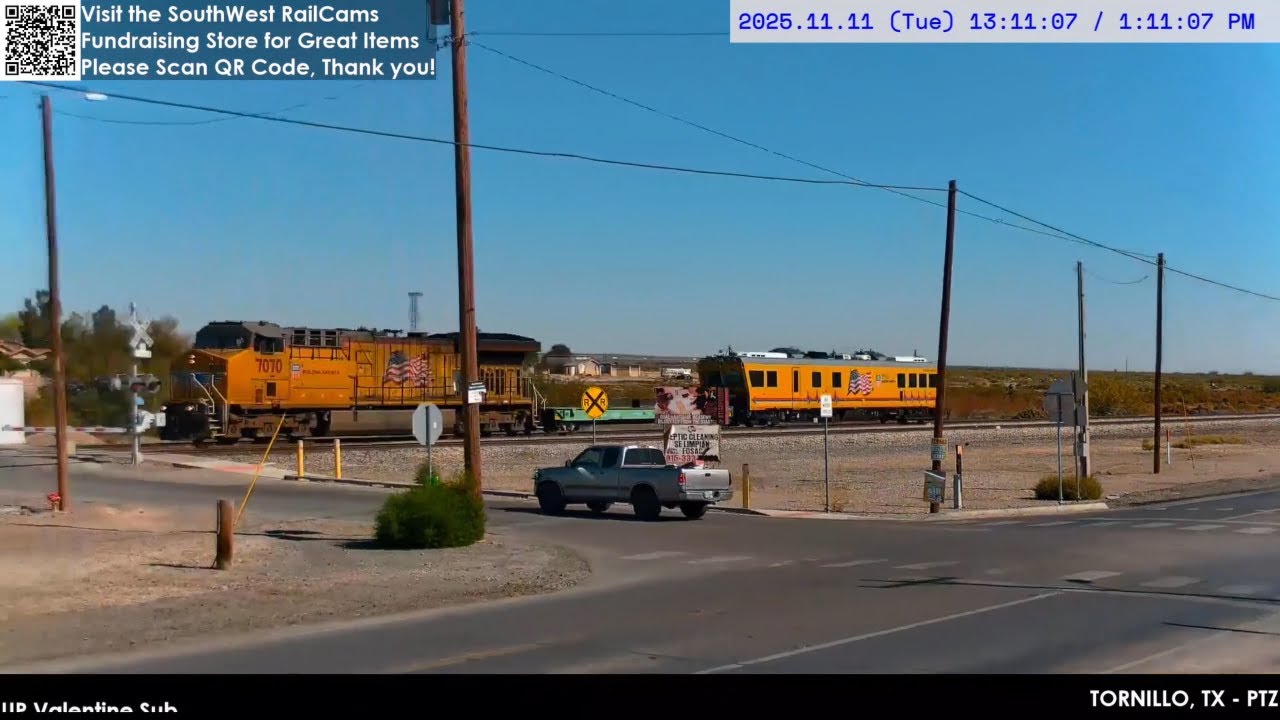 UP Track Inspection Train at Tornillo TX on 11.11.2025
