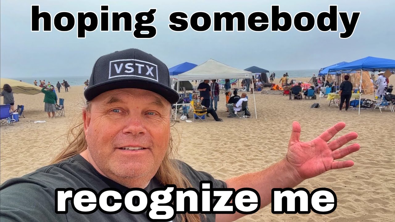 Cyber Dog in Venice Beach / Estate sale in Brentwood and Dockeiler State Beach