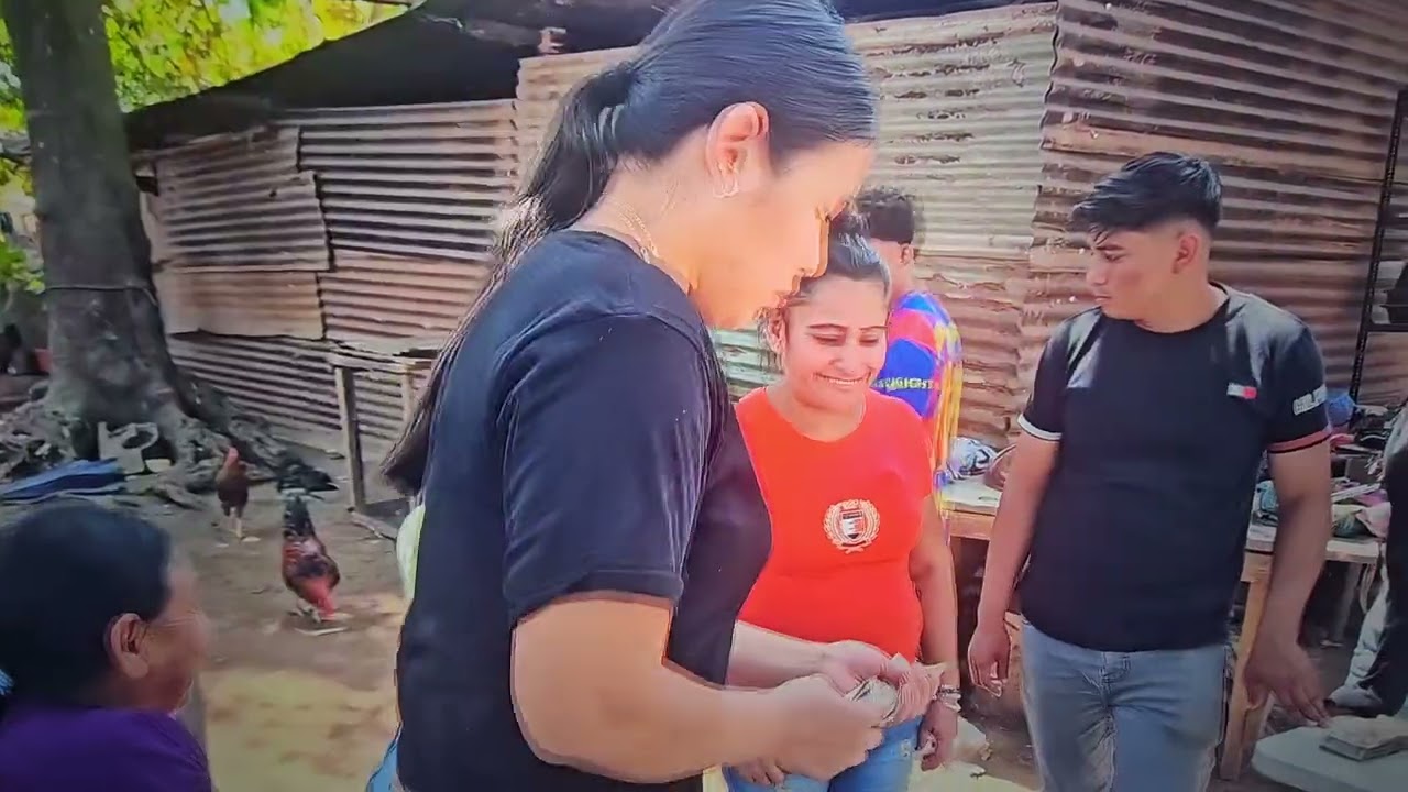 Dairym Enojada le Llamo la Atención a chentia/aquí hace tenemos problem4s nos 