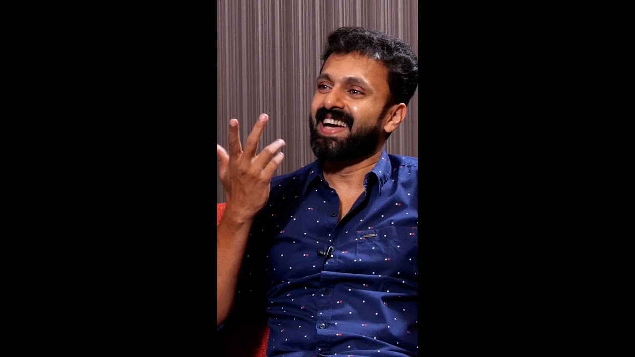 ഭാര്യയോട് പ്രണയം പറഞ്ഞിട്ടില്ലന്നേ പറഞ്ഞൊള്ളു 😜 | Vineeth Kumar