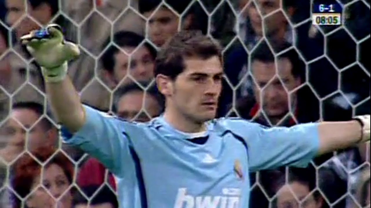 Iker Casillas Vs Real Betis (Home) 2008/09