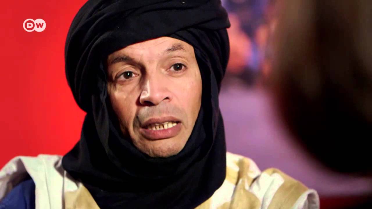 الحكواتي المغربي ادريس الجاي: همزة وصل بين ثقافتين! | ضيف وحكاية