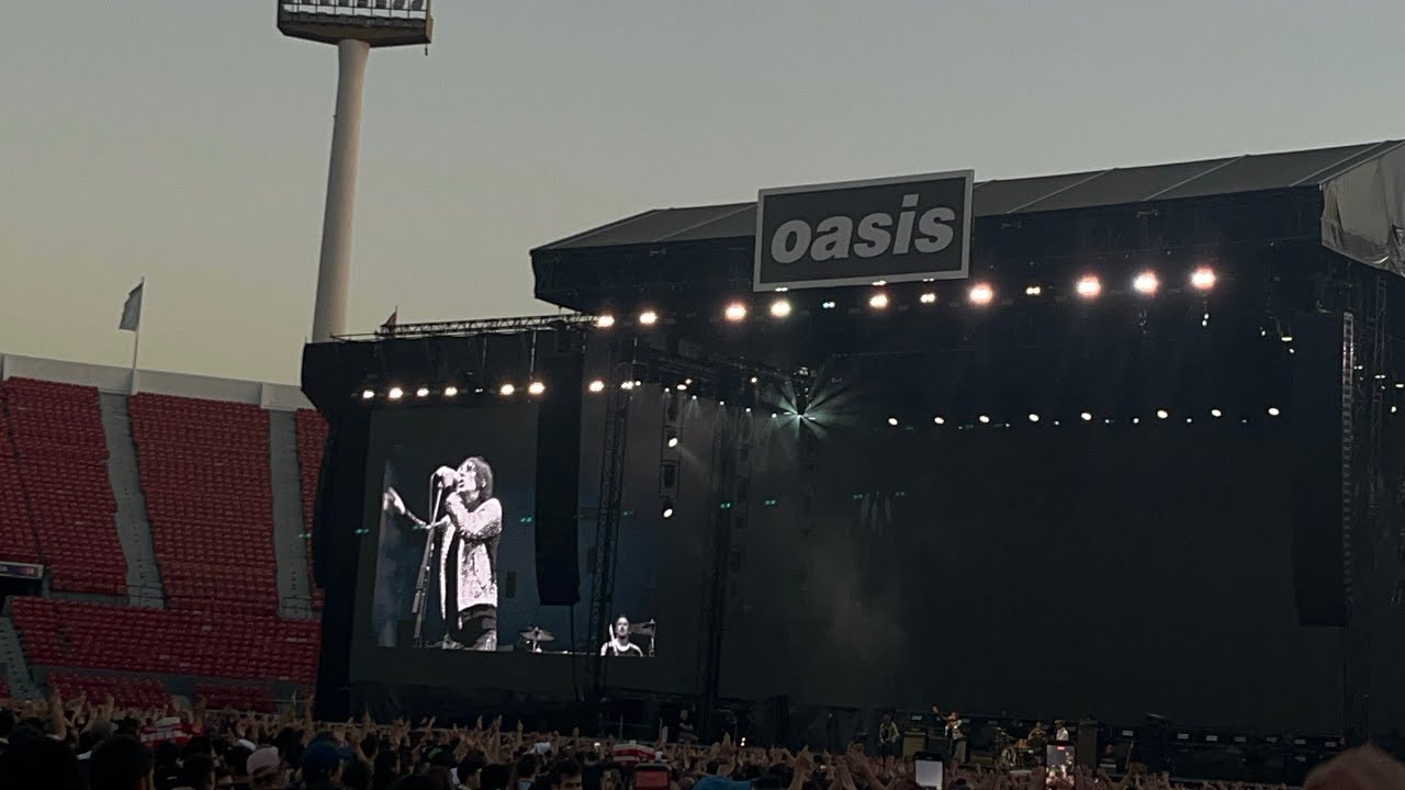 Richard Ashcroft - Bitter Sweet Symphony [The Verve] LIVE @ Santiago, Chile (19/11/2025)