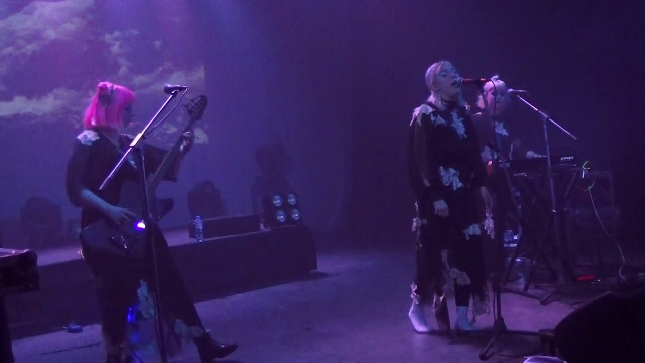 K&AElig;LAN MIKLA  //  Live at FABRIKA RECORDS FEST 2019
