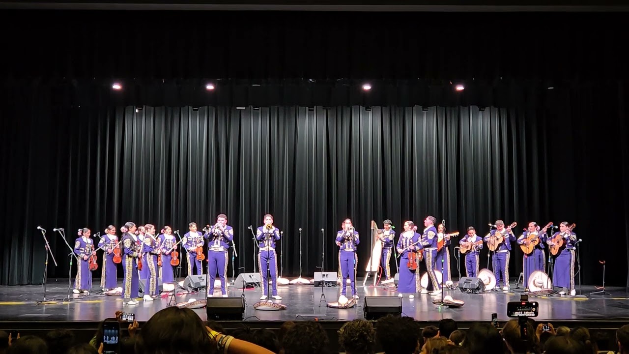 María Chuchena (McAllen High School Mariachi Oro)