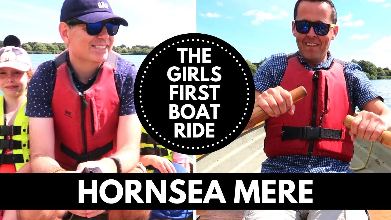 BOATING ON HORNSEA MERE | EAST YORKSHIRE