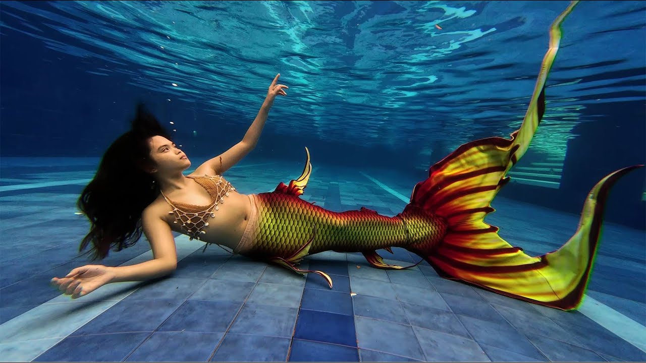 Red Mermaid