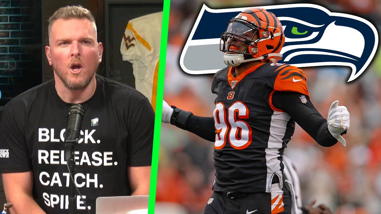 Pat McAfee Reacts To Carlos Dunlap To The Seahawks