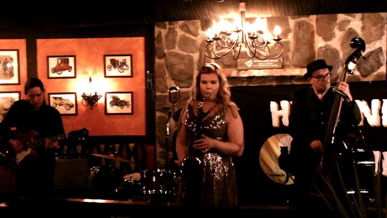 SaraLee - Hey Bartender!