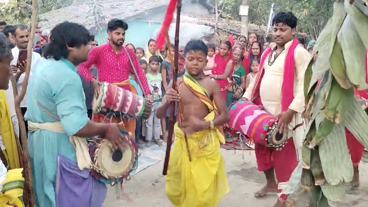 #Bhuiya baba ke puja baccha bhagat ji #मात्र 11 साल के उम्र में बना भगत#देखना ना भूलें #manarpooja