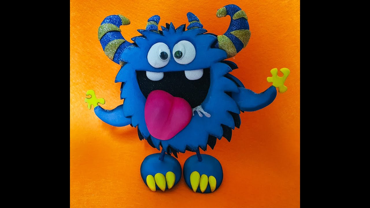 Monstruos de goma eva