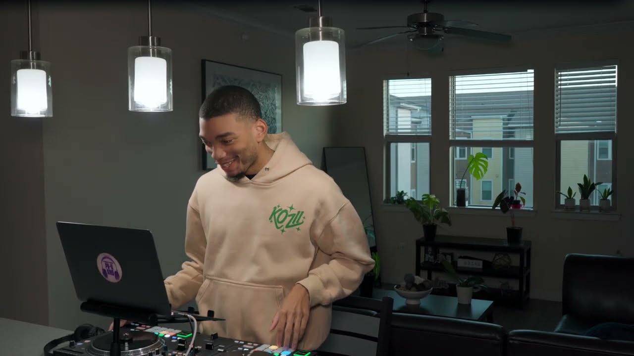 No Interruptions Valentines R&B Mix